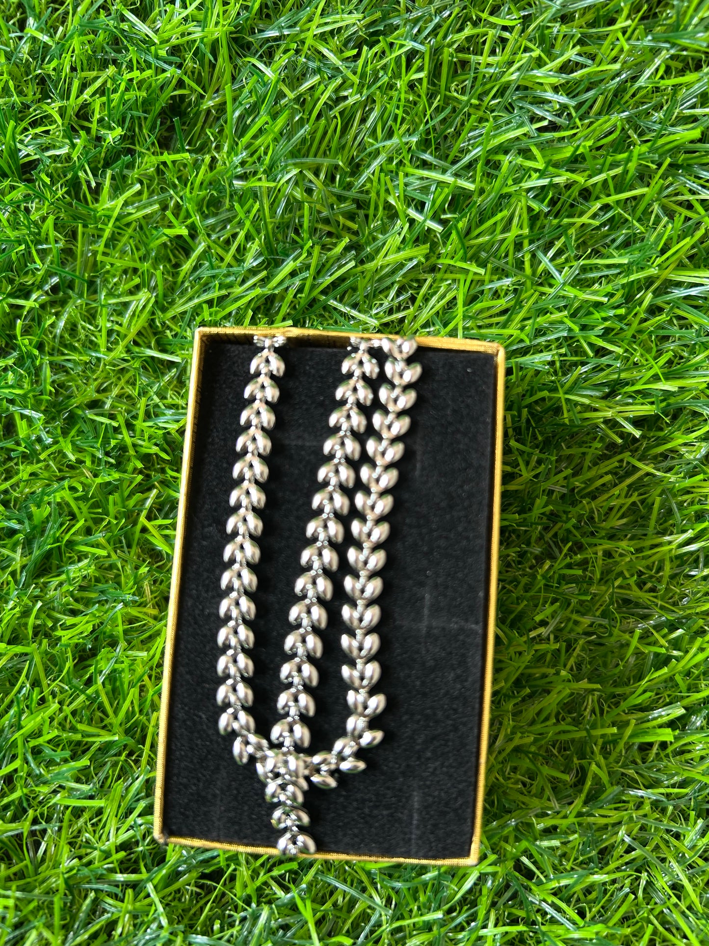 Set cadena y pulsera hojas